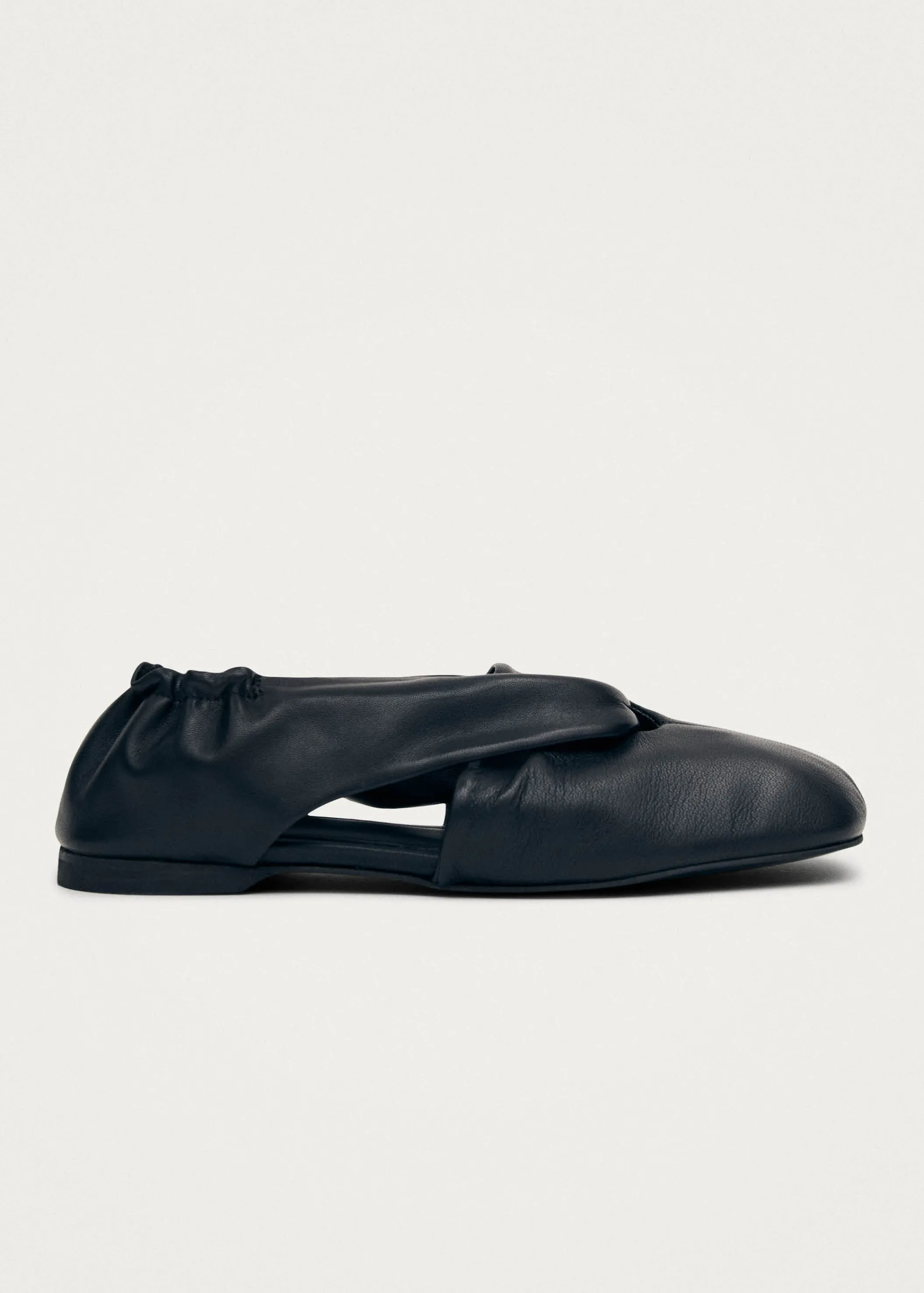 ALOHAS Alaula Schwarze Leder Ballerinas< Ballerinas