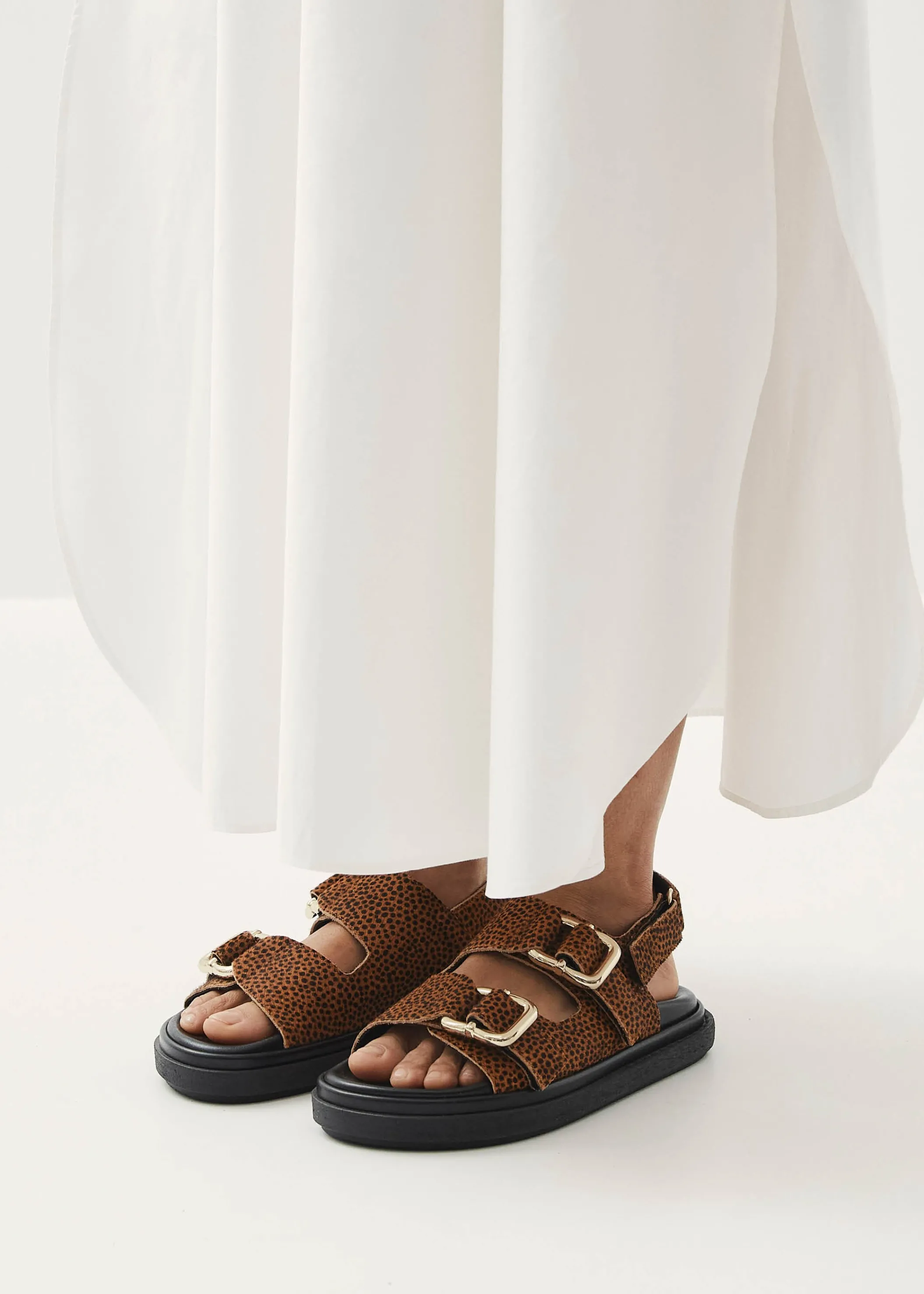 ALOHAS Harper Soft Tan Leather Sandals< Limited Units | Sandalen