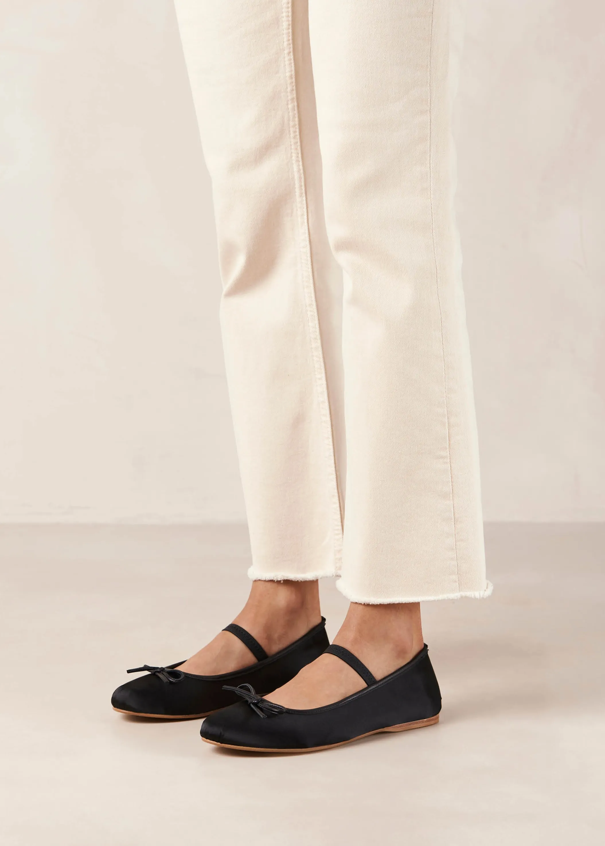 ALOHAS Odette Ballet Flats< Ballerinas