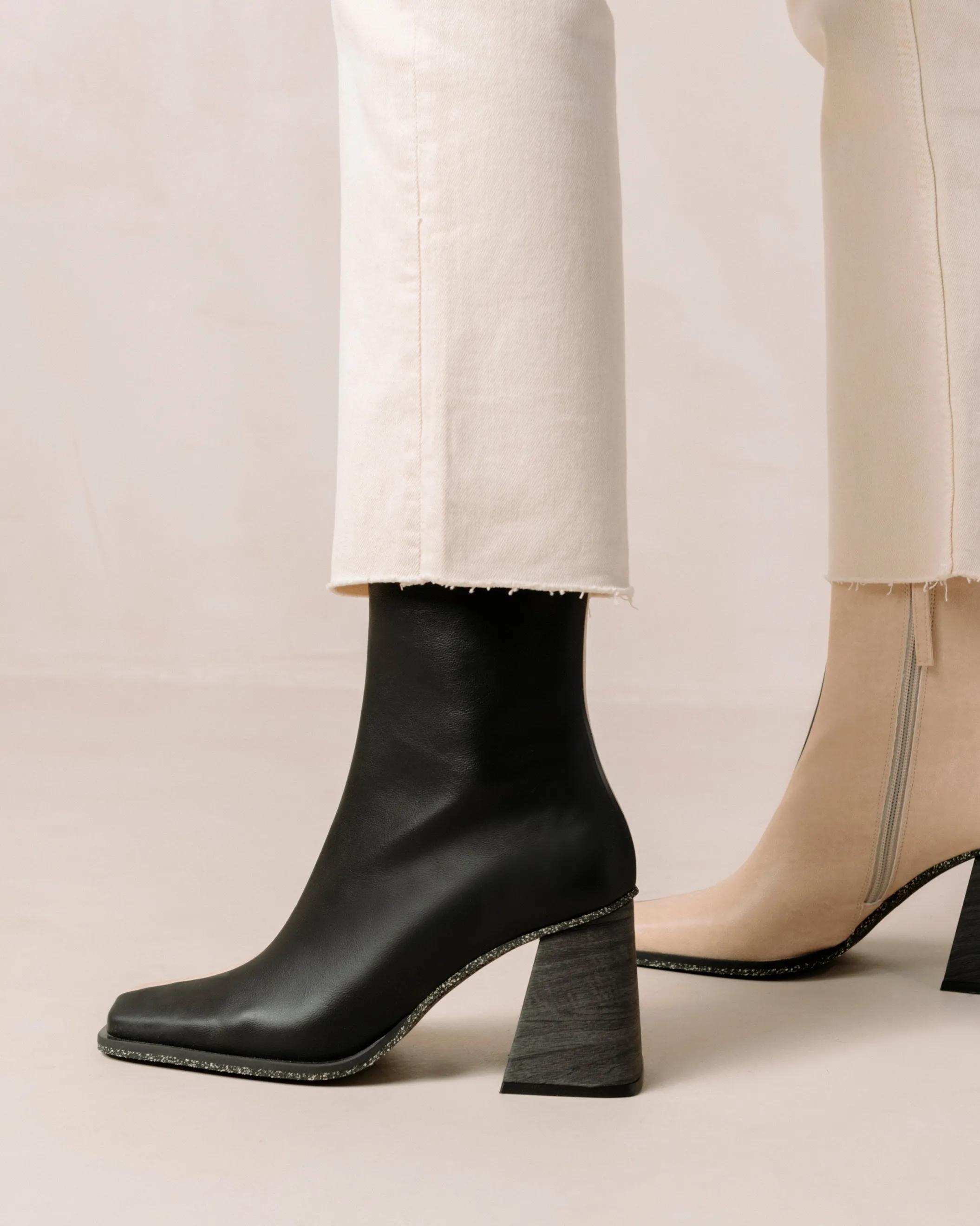 ALOHAS South Bicolor Corn Stone Beige Black Vegan Leather Ankle Boots< Vegan