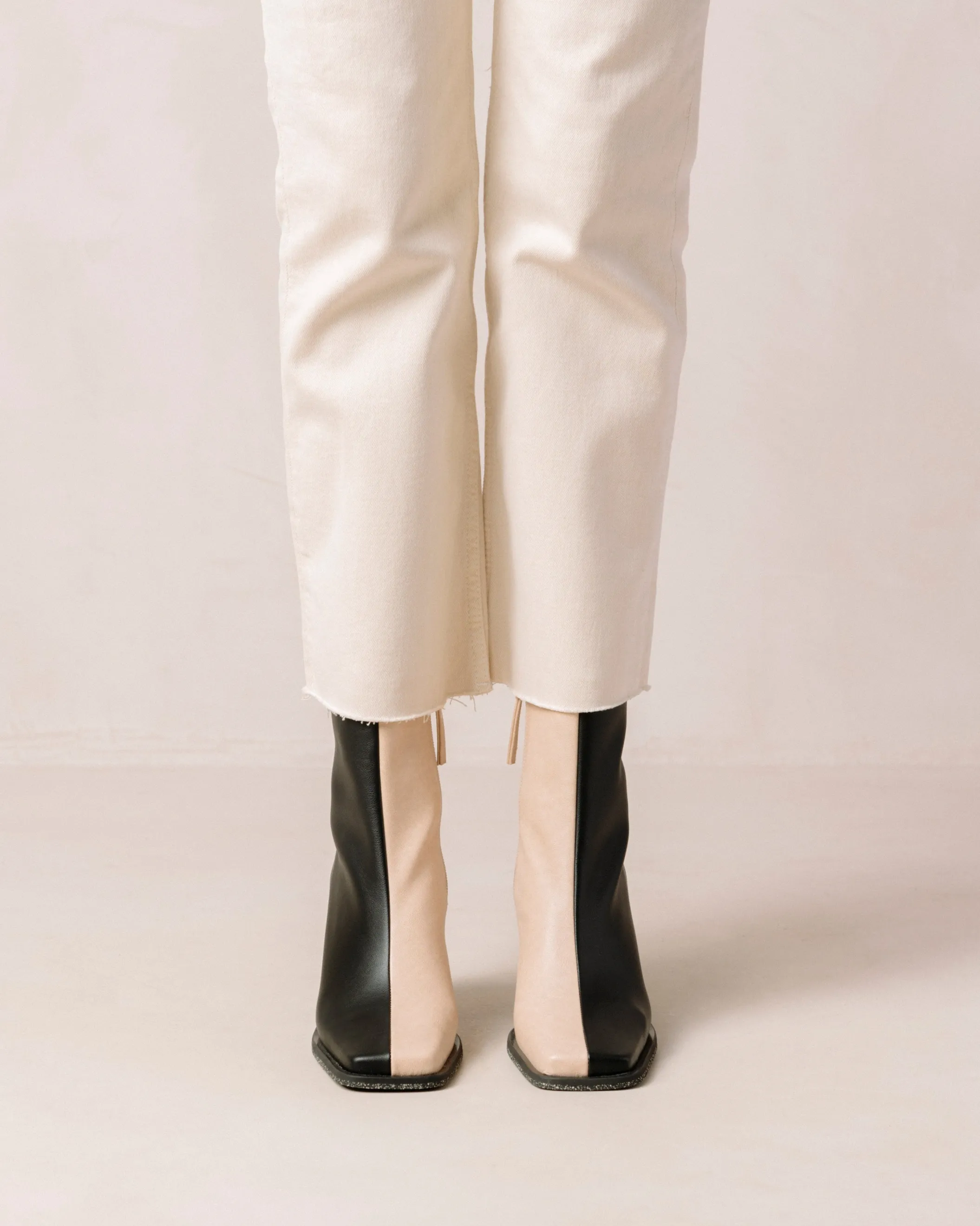 ALOHAS South Bicolor Corn Stone Beige Black Vegan Leather Ankle Boots< Vegan